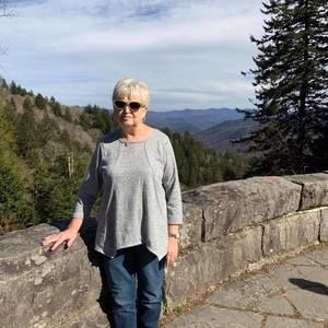 Meet your Posher, Glenda